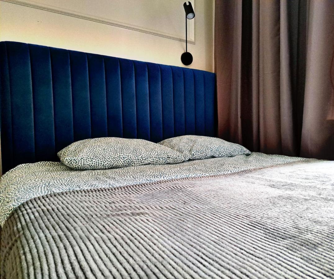 Kopernik Premium Rooms Apartment Torun Bagian luar foto