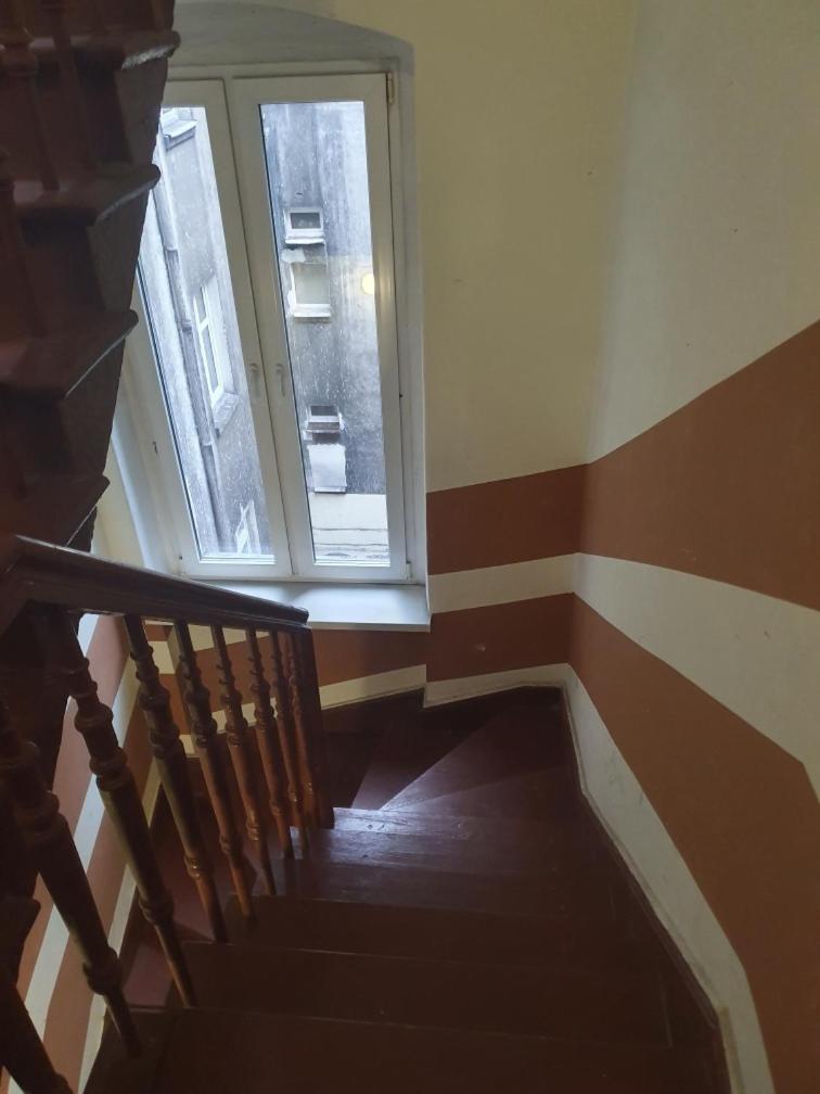 Kopernik Premium Rooms Apartment Torun Bagian luar foto