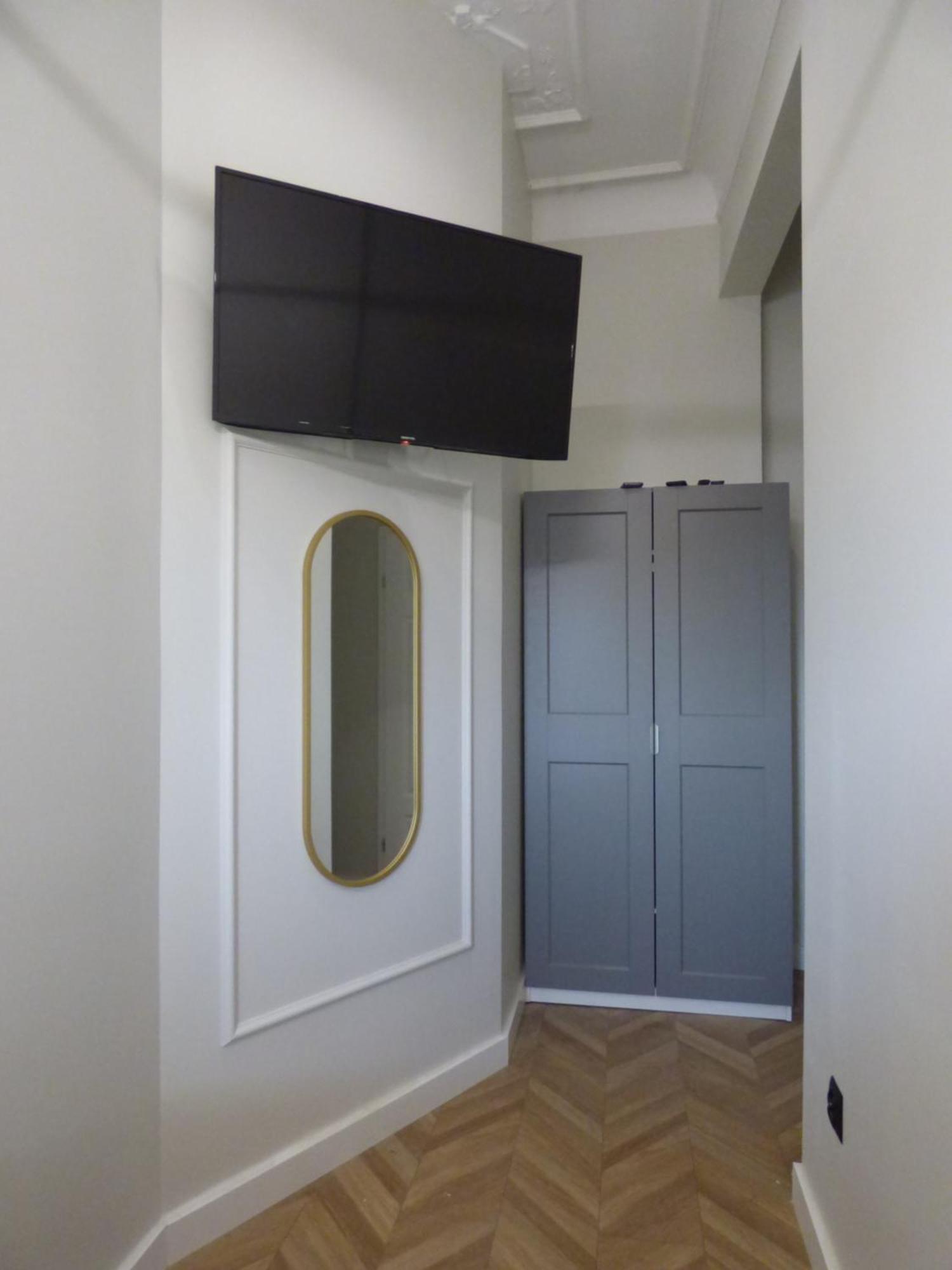 Kopernik Premium Rooms Apartment Torun Bagian luar foto